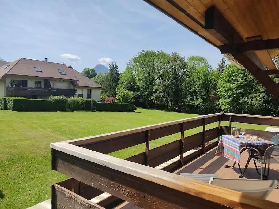 Bel Appartement Au Calme A 5 Minutes Du Village Menthon-Saint-Bernard