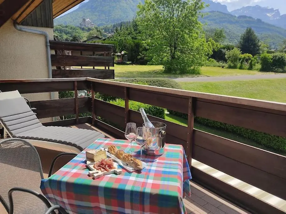 Bel Appartement Au Calme A 5 Minutes Du Village Menthon-Saint-Bernard 0*,